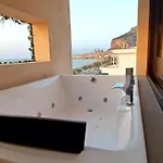 Hotel Sunset