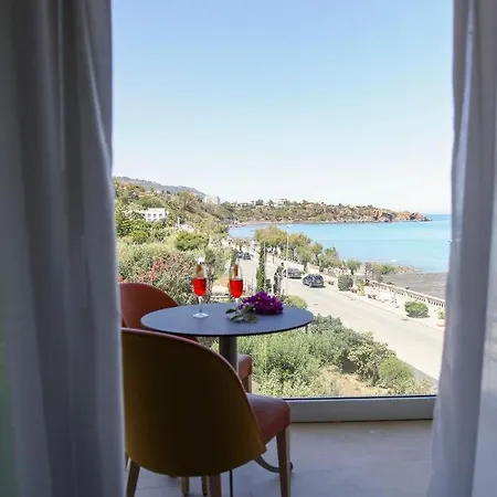 Sunset Hotel 4*