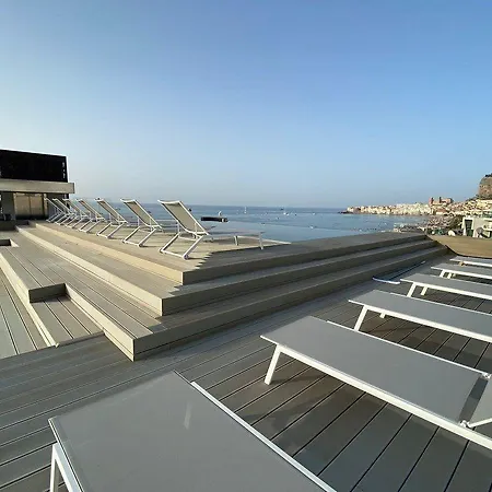 فندق Sunset تْشيفالو