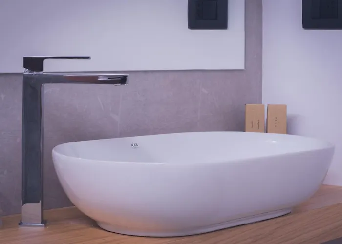 酒店 Sunset 切法卢