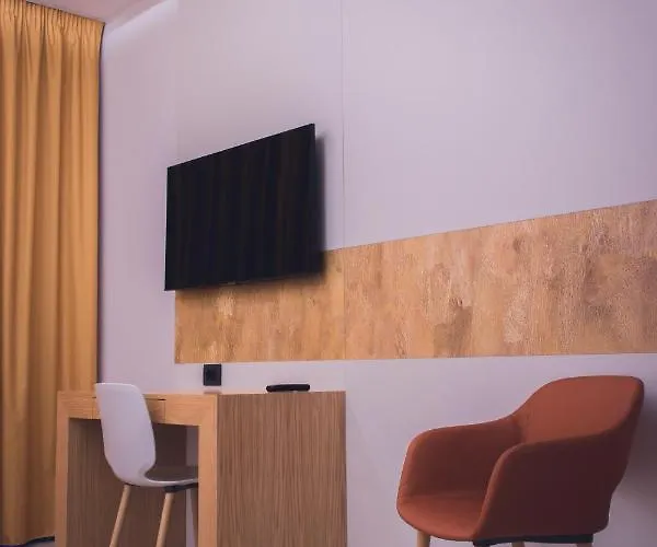 Sunset 4* צ'פאלו