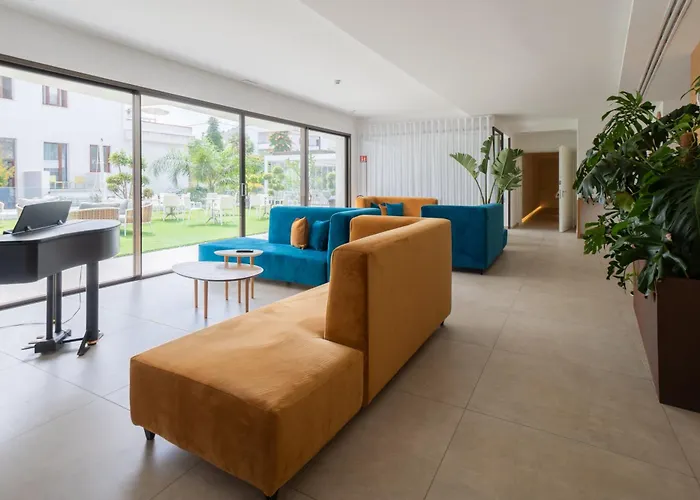 酒店 Sunset 切法卢