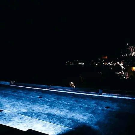 Sunset Hotel 4*