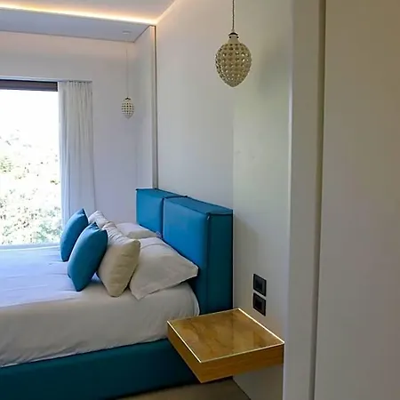 Sunset Hotel 4*
